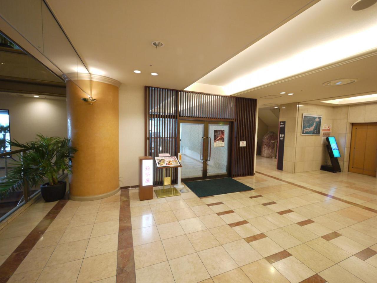 Route Inn Grantia Komaki Комаки Экстерьер фото